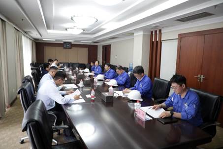 打造向上向前第一象限生力軍 錘煉甘于做人做事作難、受苦受累受屈的企業家隊伍——河南投資集團黨委書記、董事長劉新勇蒞臨安彩高科開展主題教育調研